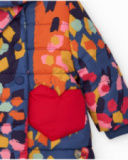 Girls' padded coat with multicolor print and heart-shaped pockets. Girls' padded coat with multicolor print and heart-shaped pockets.