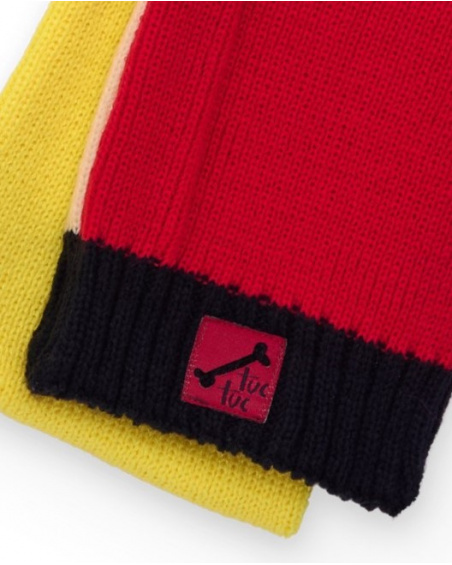 Multicolored scarf for boys with a fun design.