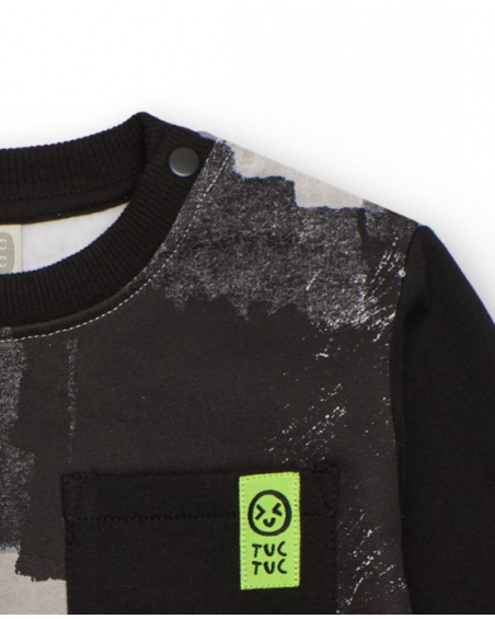 Sweatshirt for boy in black with grey print and fluorescent text