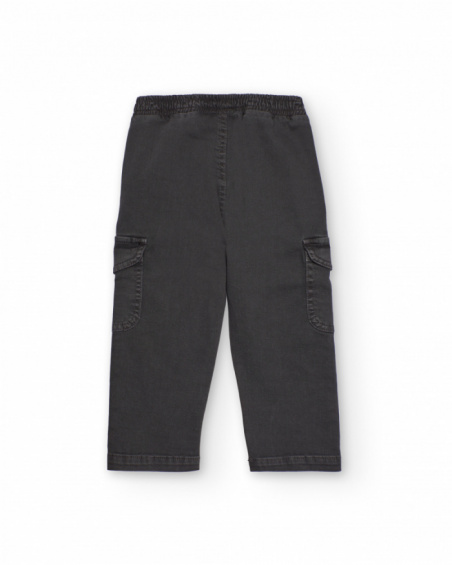 Boy’s cargo pants in dark grey with side pockets Boy’s cargo pants in dark grey with side pockets