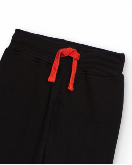 Black and orange outfit for boys with howling wolf print