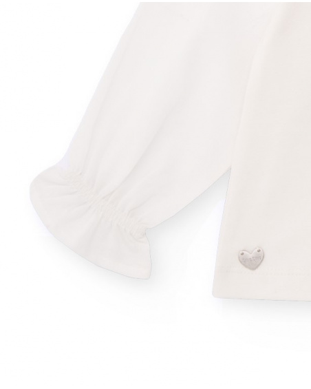 White long-sleeve girl’s T-shirt with heart print White long-sleeve girl’s T-shirt with heart print