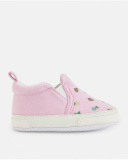 Pink prewalker shoe for newborn with flower print.