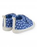 Prewalker shoe for newborn in blue with geometric print and face detail