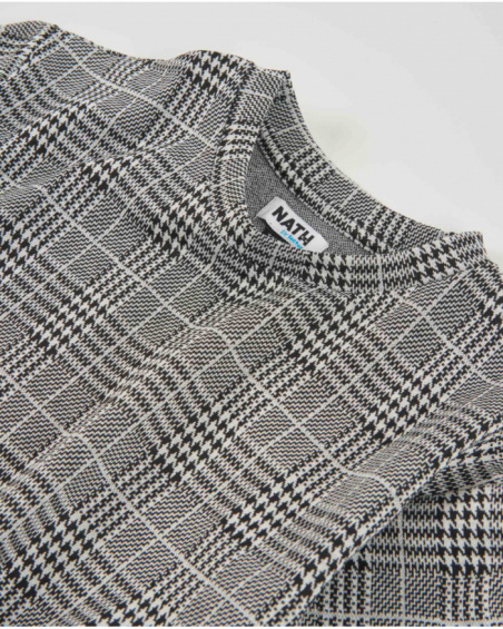 Girl’s long-sleeve sweatshirt with checkered print Girl’s long-sleeve sweatshirt with checkered print