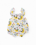 Knitted newborn romper with ruffle sleeves