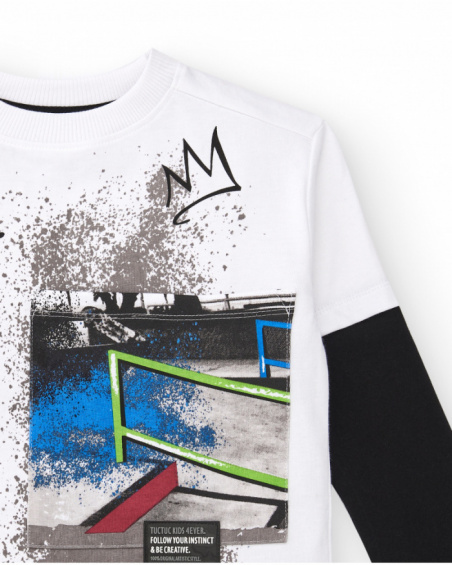 Camiseta de manga larga para niño en blanco con estampado