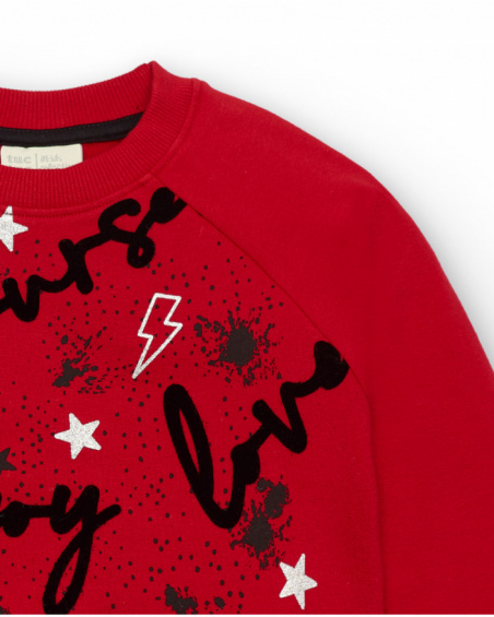 Sudadera roja con estampado de letras y estrellas para niña