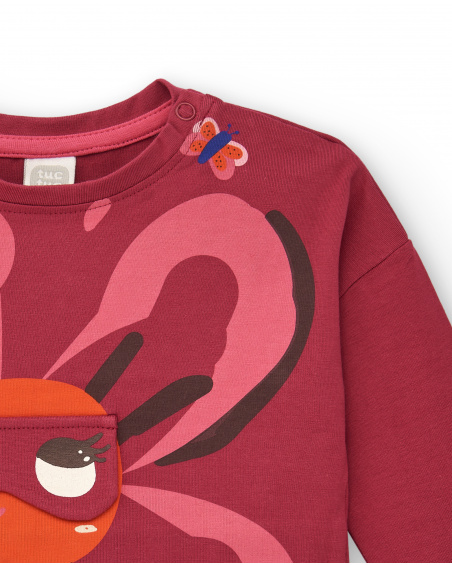 Camiseta para niña en rojo con estampado de superhéroe