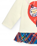 Camiseta niña beige con ilustración divertida y volantes Camiseta niña beige con ilustración divertida y volantes