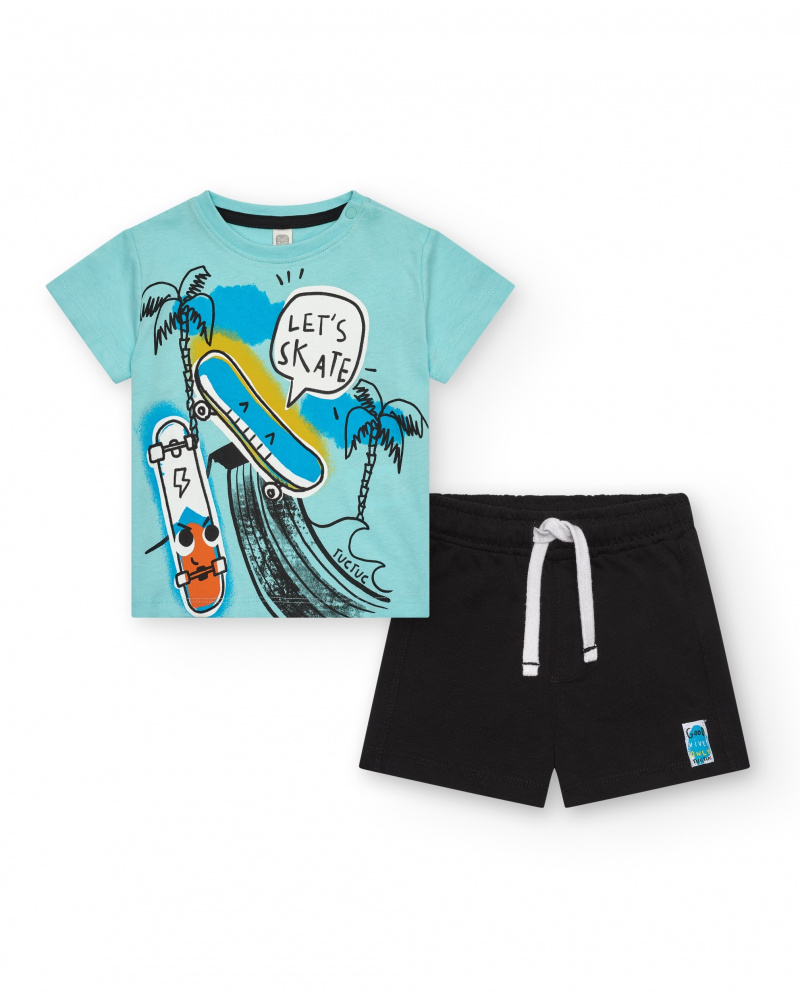 Conjunto para niño con camiseta azul y short negro