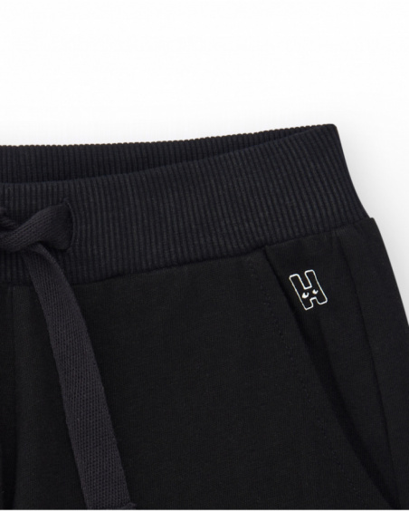 Pantalón corto para niña color negro con cintura elástica y Pantalón corto para niña color negro con cintura elástica y