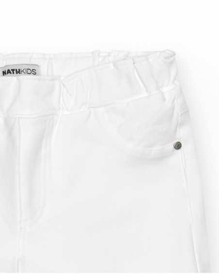 Pantalón corto para niña en blanco con cintura elástica y