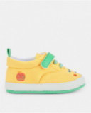 Zapatillas deportivas de bebé en amarillo con detalles verdes y carita bordada Zapatillas deportivas de bebé en amarillo con detalles verdes y carita bordada