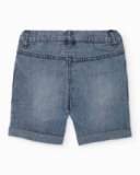 Bermuda vaquera de niño en azul con bolsillos frontales Bermuda vaquera de niño en azul con bolsillos frontales