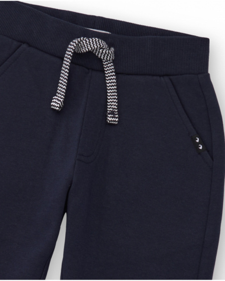 Pantalón jogger azul marino para niño con cordón ajustable Pantalón jogger azul marino para niño con cordón ajustable