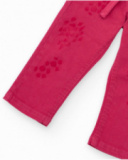 Pantalón para niña color fucsia con cinturón a juego.