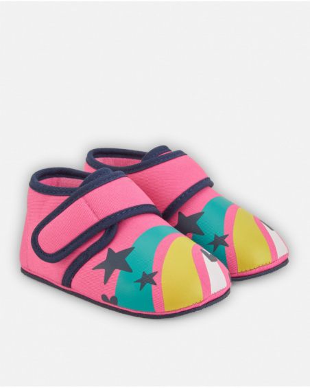 Zapatillas de casa de niña color rosa con cierre de velcro