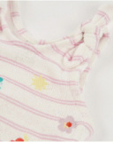 Camiseta de niña de tricot y detalles bordados