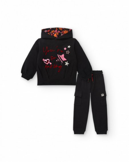 Conjunto sudadera y pantalón jogger negro con estampado para