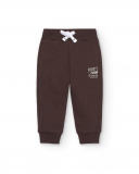 Conjunto de chaqueta y pantalón para niño en marrón con Conjunto de chaqueta y pantalón para niño en marrón con
