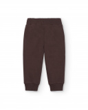 Conjunto de chaqueta y pantalón para niño en marrón con Conjunto de chaqueta y pantalón para niño en marrón con