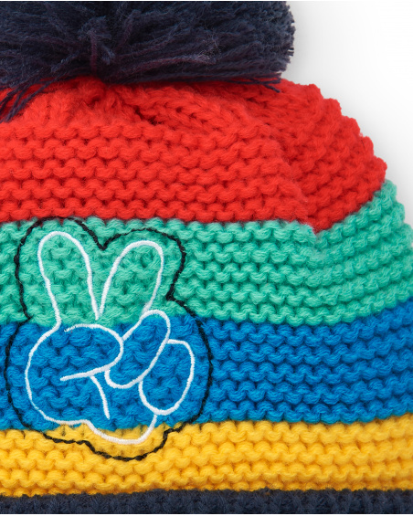 Gorro niño en colores vivos con diseño bordado y pompón