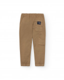 Pantalón jogger caqui para niño colección Pet Friendly Town Pantalón jogger caqui para niño colección Pet Friendly Town