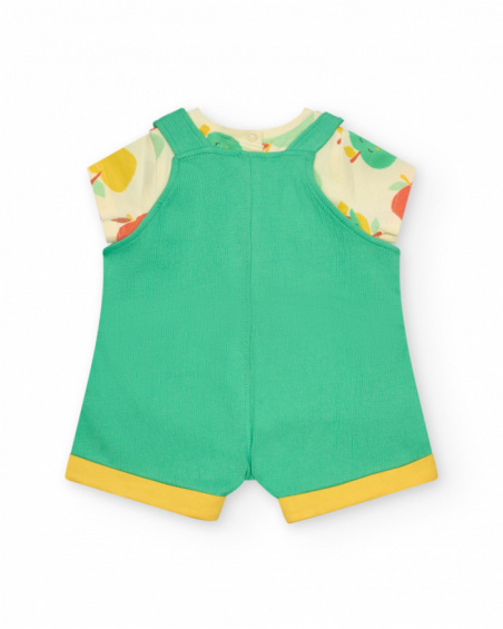 Conjunto para niño con camiseta de manzanas y peto verde con Conjunto para niño con camiseta de manzanas y peto verde con