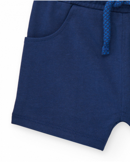 Pantalón corto para niño en azul con frase "HEY GREAT"