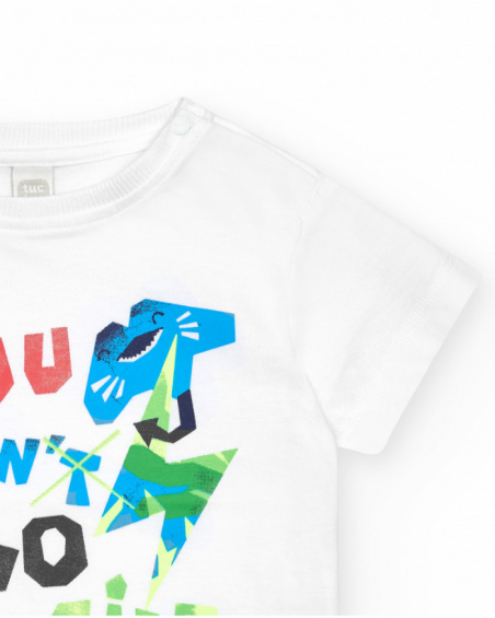Camiseta para niño en blanco con estampado geométrico Camiseta para niño en blanco con estampado geométrico