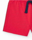 Bermuda para niño en rojo con estampado de tablas y cintura Bermuda para niño en rojo con estampado de tablas y cintura
