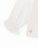 Camiseta de niña blanca con estampado de corazones