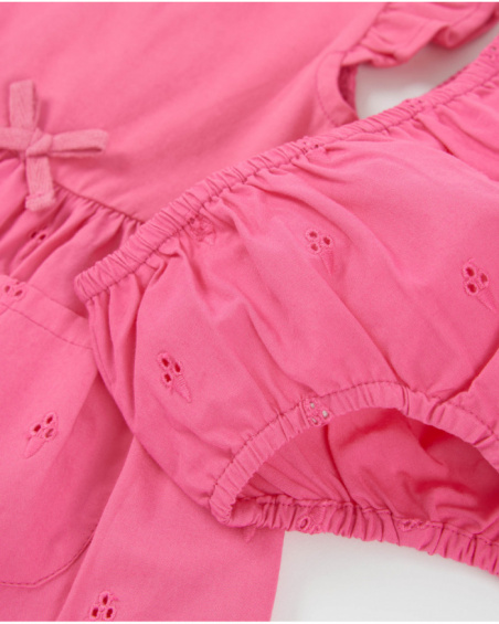 Vestido de recién nacido de plana con delicados bordados