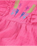 Vestido de niña de plana y bordado frontal