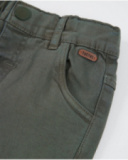 Pantalones de niño de plana y cintura con ajuste interno