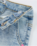 Pantalones de niña de plana y tejido denim