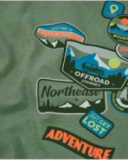 Camiseta de niño de punto con parches gráficos