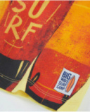 Camiseta de niño de punto con tablas de surf