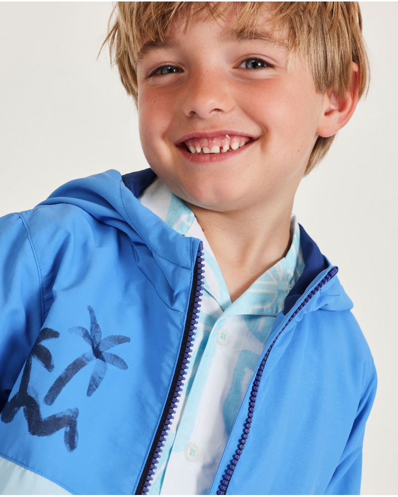 Chaqueta de niño de plana y bolsillos con cremallera