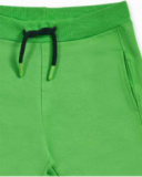 Garçon de banlieue en tricot vert Bermuda Urban Activist Garçon de banlieue en tricot vert Bermuda Urban Activist