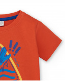 T-shirt garçon 'Caution' en maille rouge Collection Salty Air T-shirt garçon 'Caution' en maille rouge Collection Salty Air
