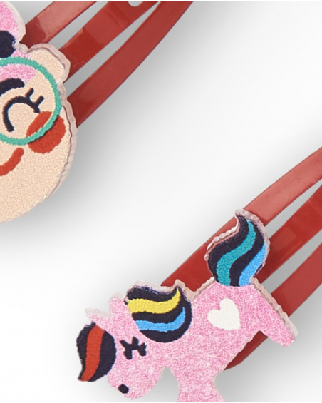 Clips avec des personnages et des poneys pour filles