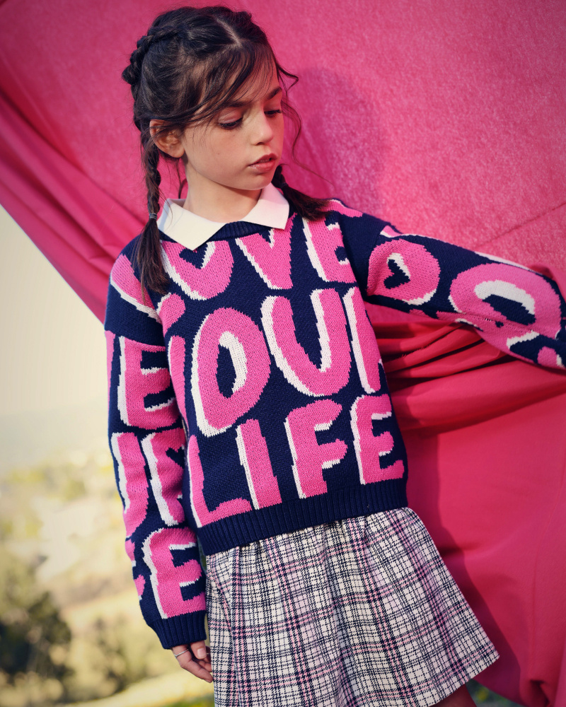 Pull avec message "Love Your Life" pour fille collection Living in Colors