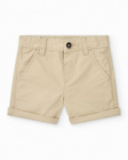 Pantalon court beige pour garçon avec poches et fermeture à bouton