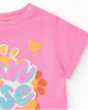 T-shirt rose pour fille avec phrases et détails décoratifs