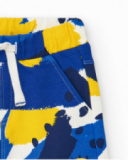 Bermuda bleu pour garçon avec imprimé jaune et blanc Bermuda bleu pour garçon avec imprimé jaune et blanc