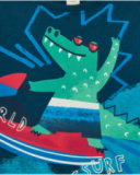 T-shirt bleu pour garçon avec crocodile surfeur et fermeture à l’épaule T-shirt bleu pour garçon avec crocodile surfeur et fermeture à l’épaule