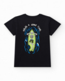 T-shirt pour garçon en noir avec imprimé blanc.