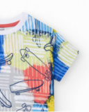 T-shirt multicolore pour garçon avec imprimé de trottinettes.